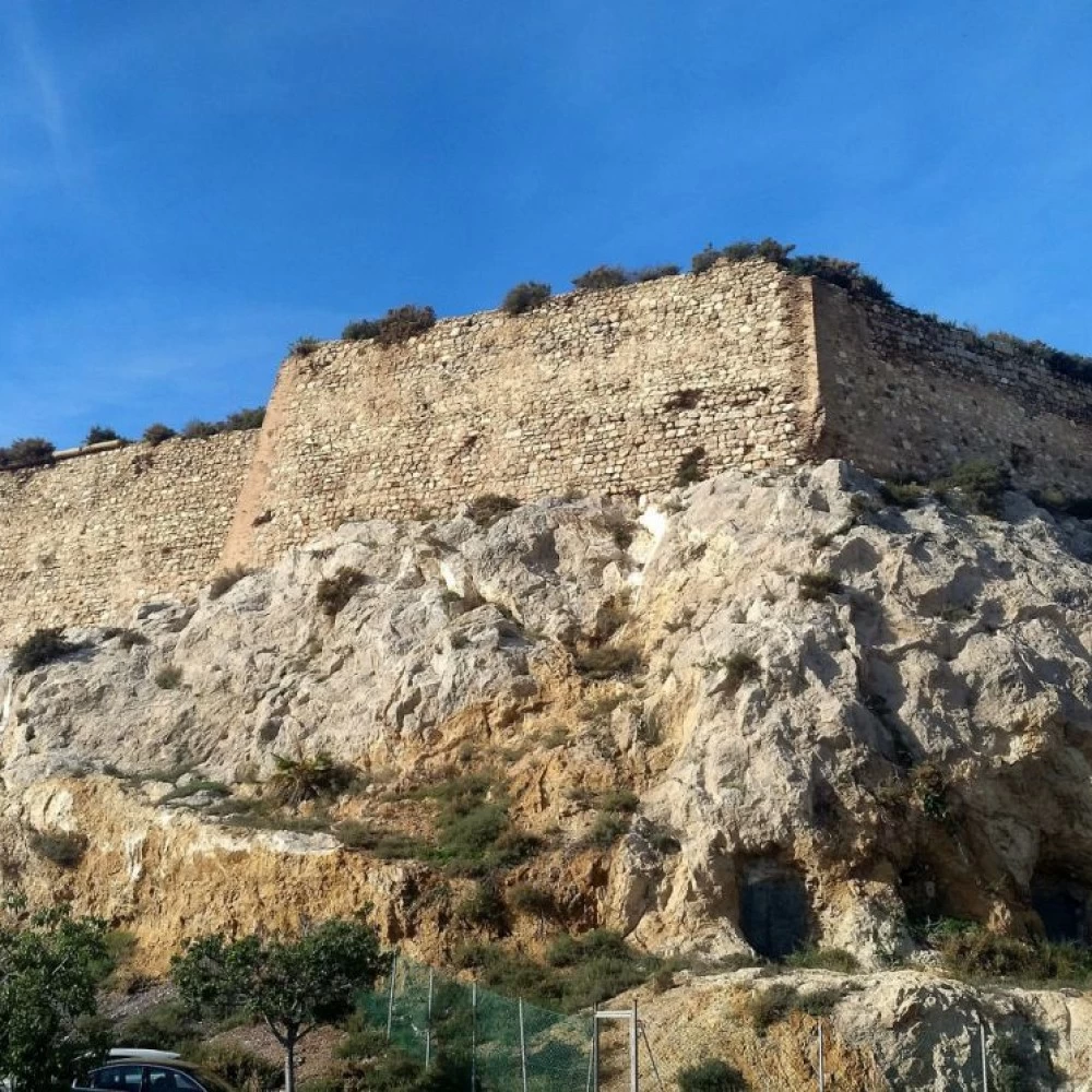 Comienzan los trabajos para recuperar y musealizar la fortaleza de Despeñaperros