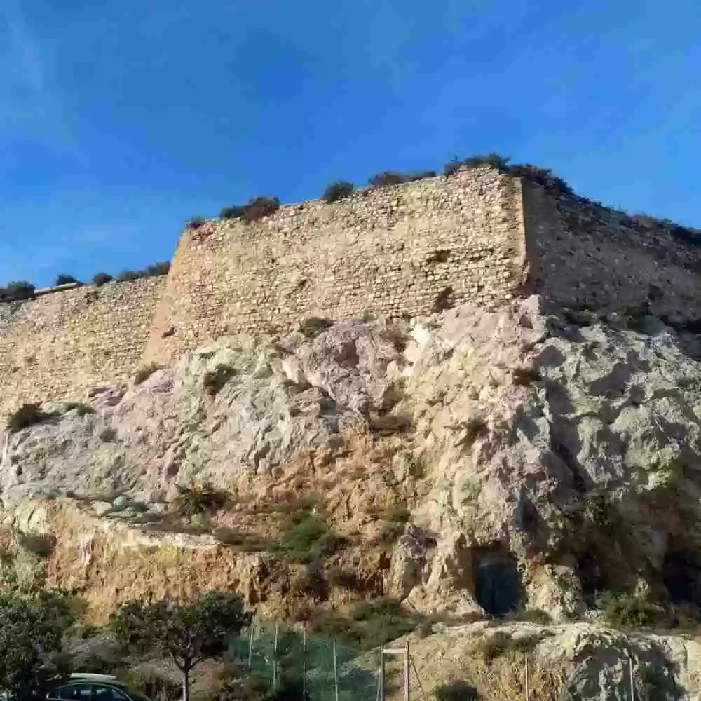 Comienzan los trabajos para recuperar y musealizar la fortaleza de Despeñaperros